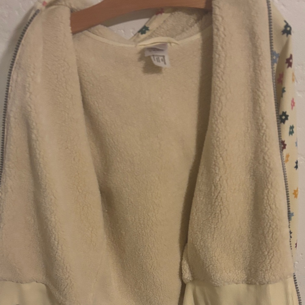 Hanna Andersson Faux Fur Hoodie (Girls 6-7) - Picture 10 of 13